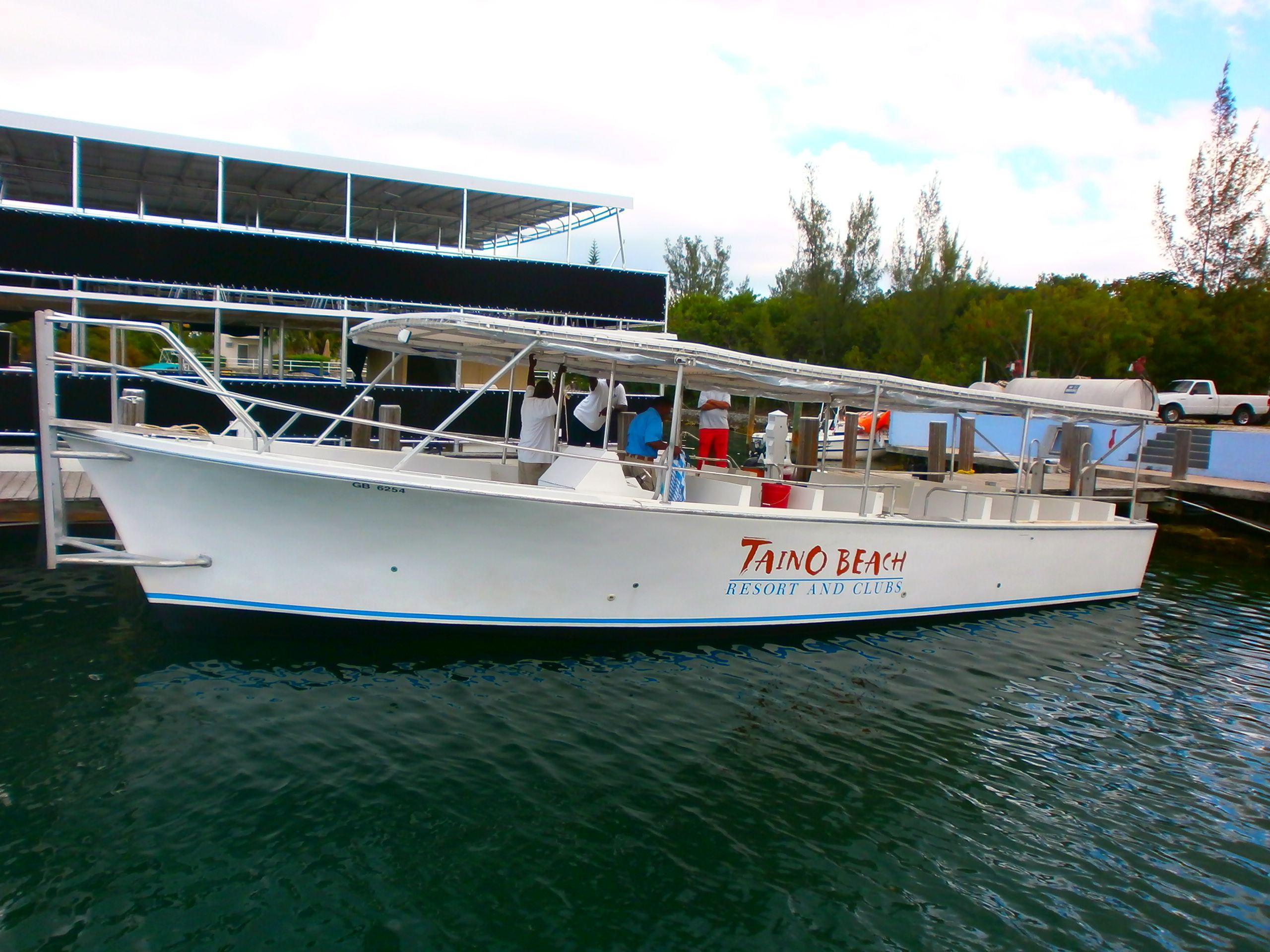 Flamingo Bay Hotel & Marina Freeport Exterior photo